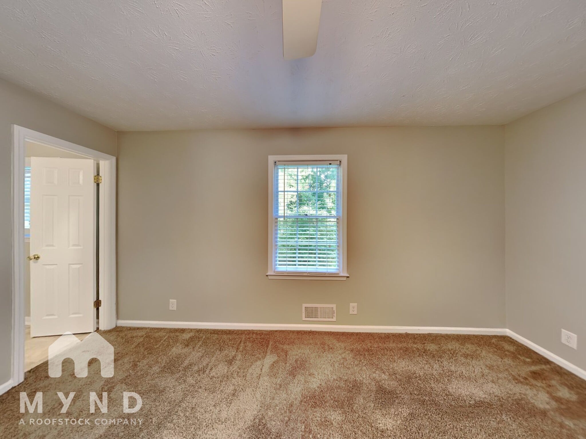 Building Photo - 2475 Suncrest Ct