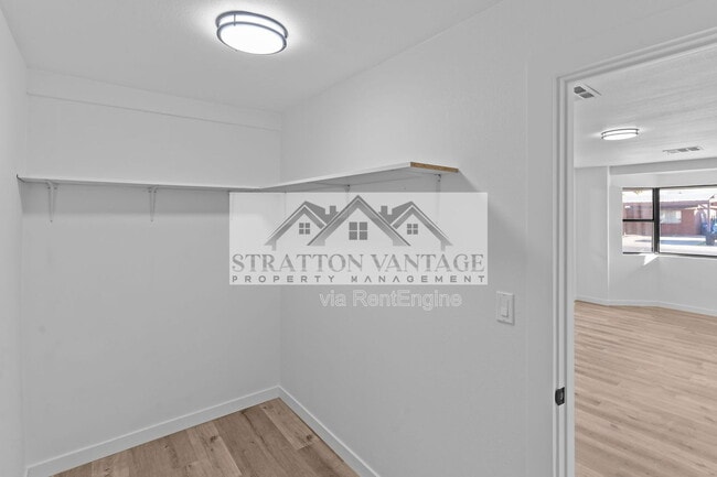 Building Photo - 7428 E Carol Cir