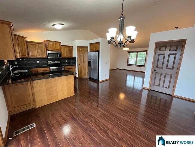 Building Photo - 8020 Renatta Dr
