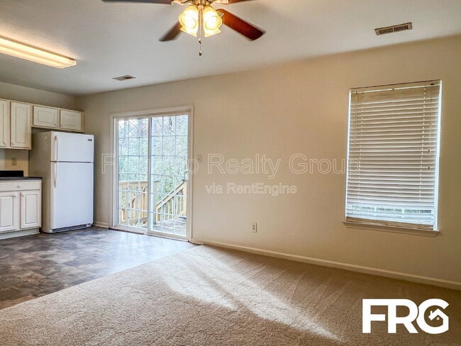 Building Photo - 4270 Williamsbrook Ln