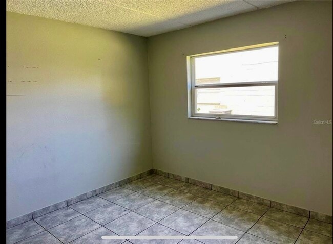 Building Photo - 715 Michigan Ct