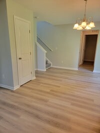 Building Photo - 2170 E Brookstone Dr