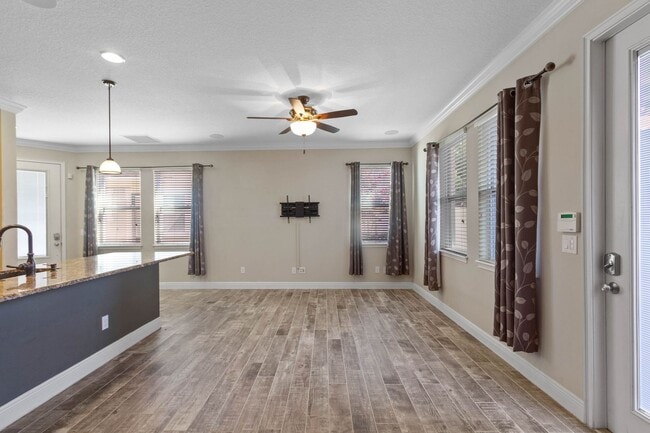 Building Photo - New Rental