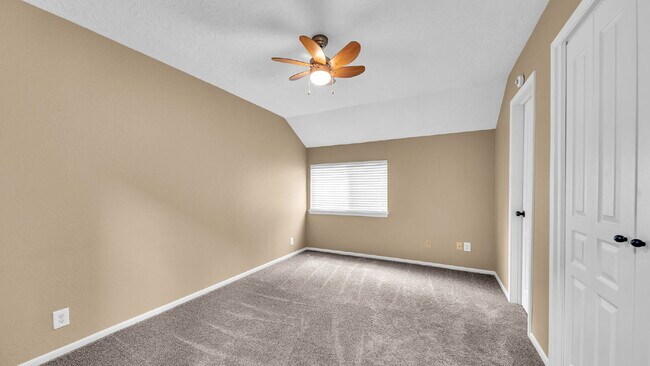 Building Photo - Find comfort, style, and convenience in this beautiful 3-bedroom home located in a desirable gate...