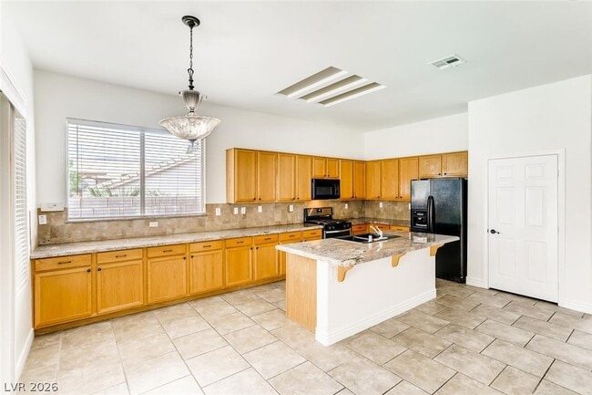 Building Photo - 1778 Antelope Valley Ave