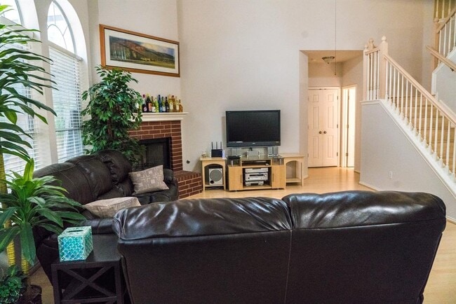 Building Photo - 4916 Tiger Lily Way