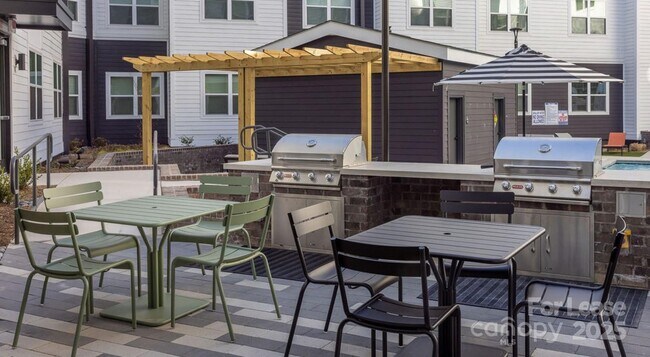 Building Photo - 120 Matheson Ave