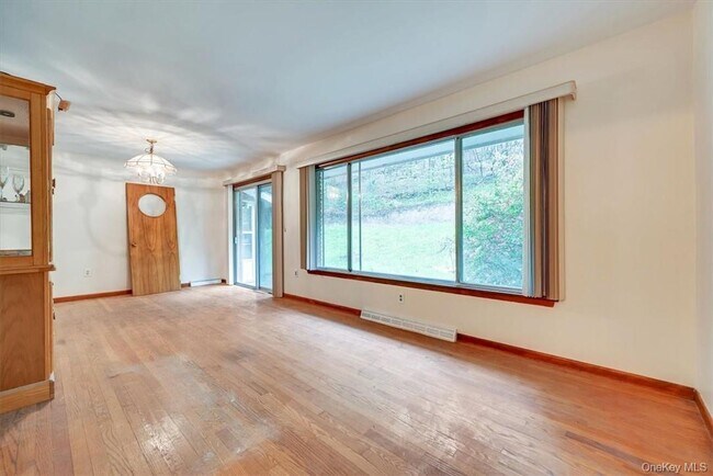 Building Photo - 564 Kirbytown Rd