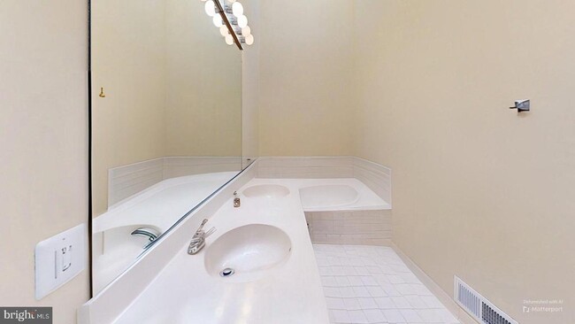 Building Photo - 6279 Walkers Croft Way