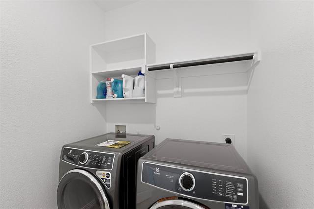 Building Photo - 14621 Marrowglen Rd