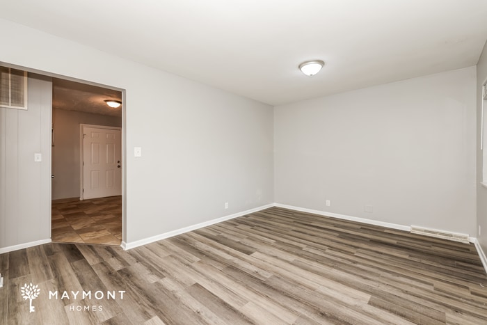 Building Photo - 367 Mary Ln Cir