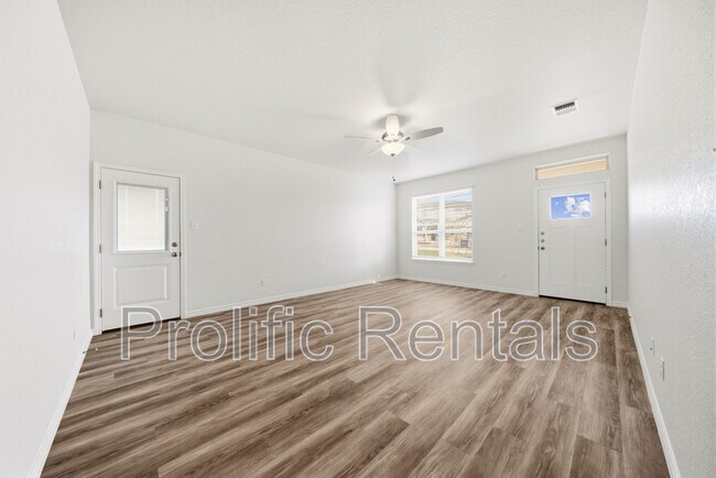 Building Photo - 509 Adley Ave