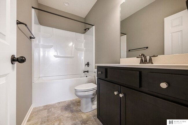 Building Photo - 7822 S 184th Ave