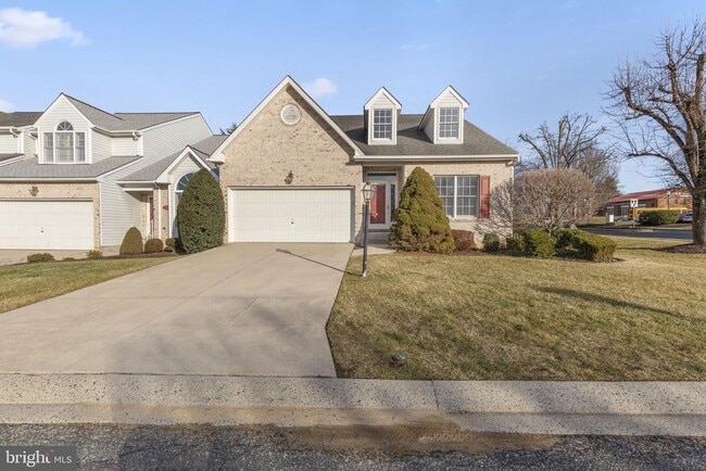 Building Photo - 1725 Gatehouse Ct