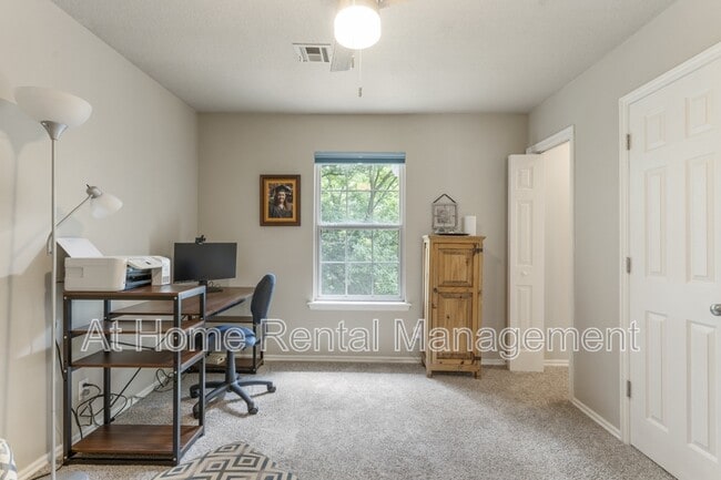 Building Photo - 1220 Renaissance Dr