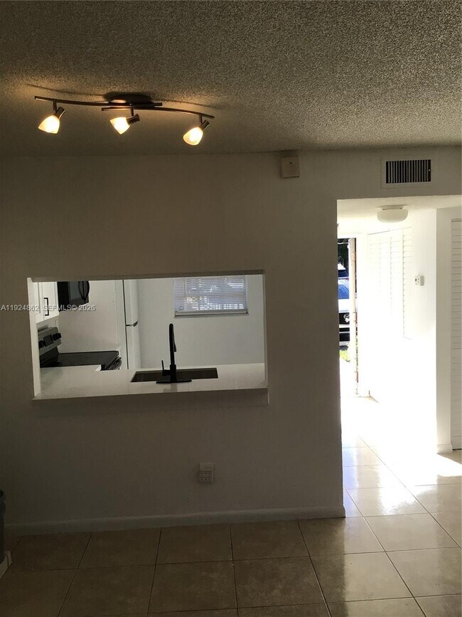 Building Photo - 10357 NW 8th St