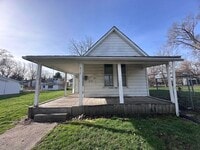 Building Photo - 612 South-