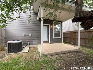 Building Photo - 2515 Lynwood Bnd