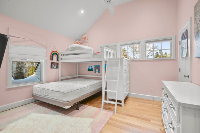 Building Photo - 21 Kenmare Rd