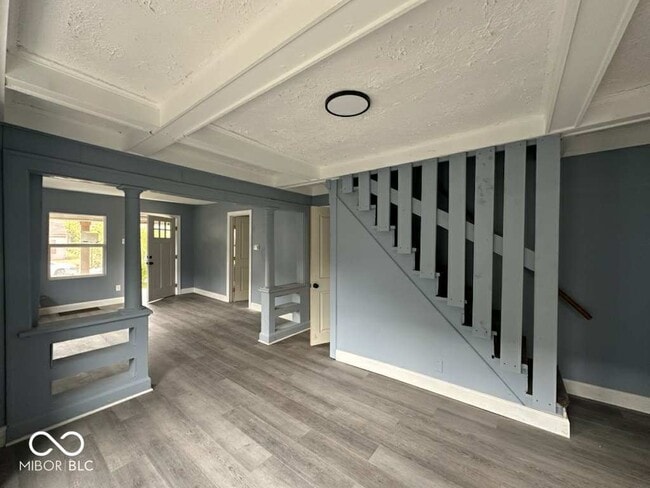 Building Photo - 2729 Columbia Ave