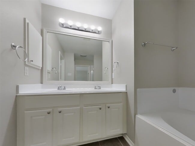 Building Photo - 20814 Fox Swift Ct