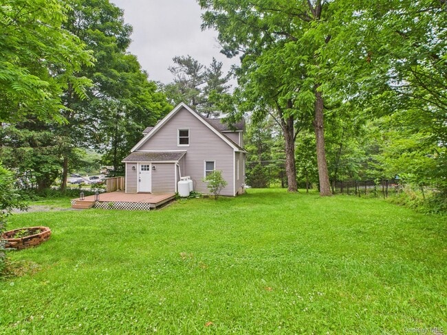 Building Photo - 2444 NY-52