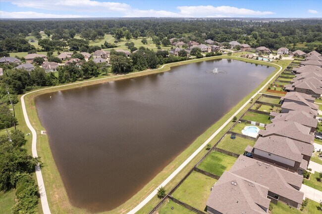 Building Photo - 11251 Stirton Dr