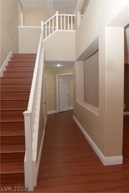 Building Photo - 6527 Tulip Garden Dr