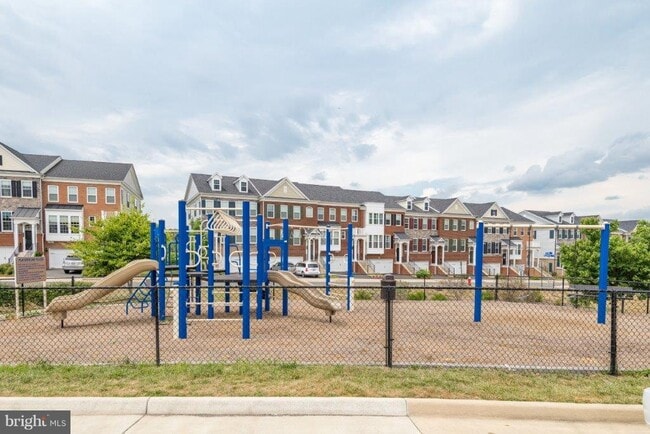 Building Photo - 42713 Tunstall Terrace