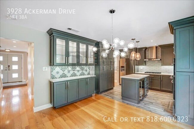 Building Photo - 3928 Ackerman Dr