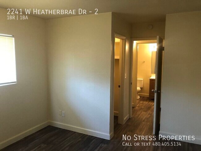 Building Photo - 2241 W Heatherbrae Dr