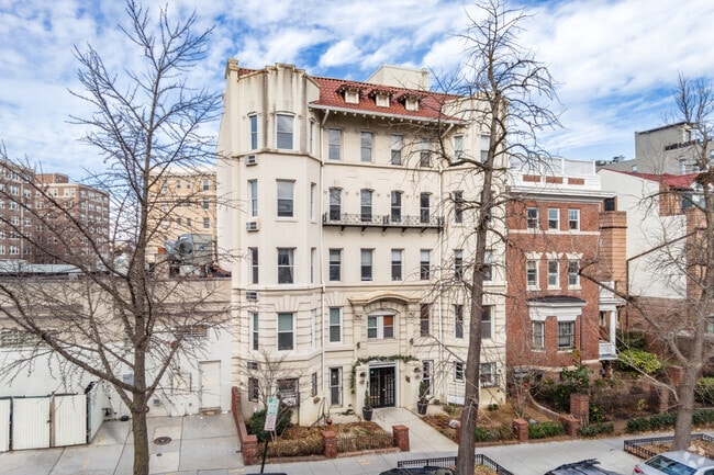 Building Photo - The Belmont