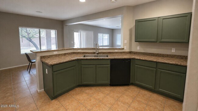 Building Photo - 4523 W Rolling Rock Dr