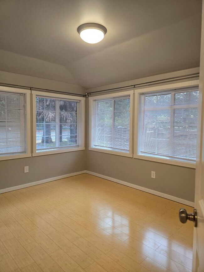 Building Photo - 12911 Gravelly Lake Dr SW