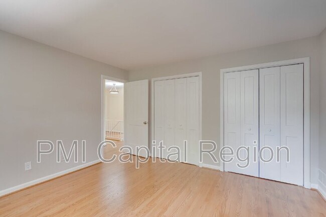 Building Photo - 7021 Whittier Blvd