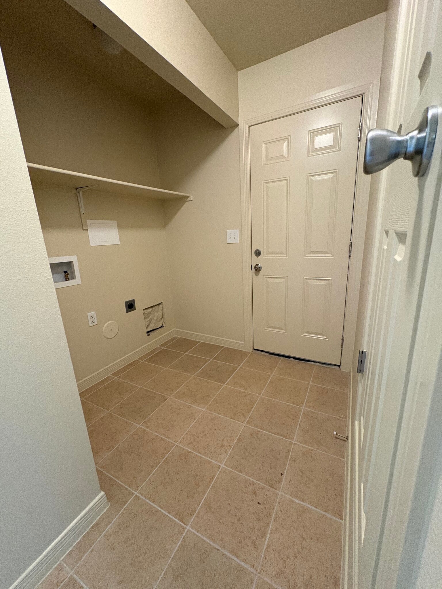 Laundry Area - 8519 Wells Rd