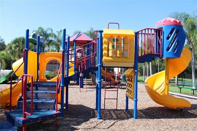 Building Photo - 629 Rosemary Cir