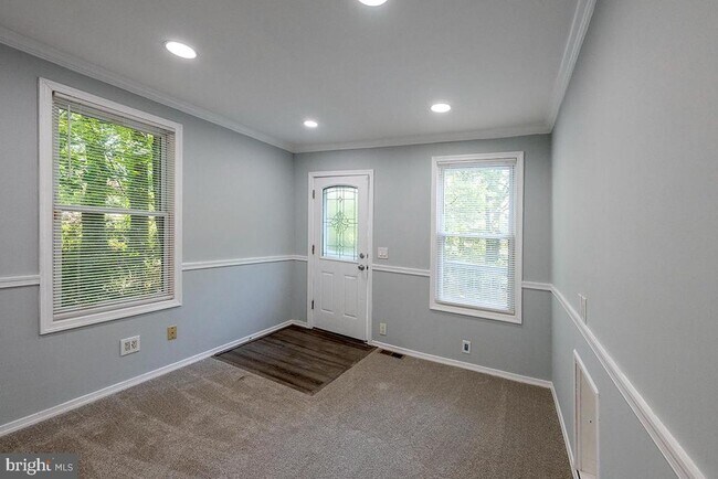 Building Photo - 8075 Solley Rd