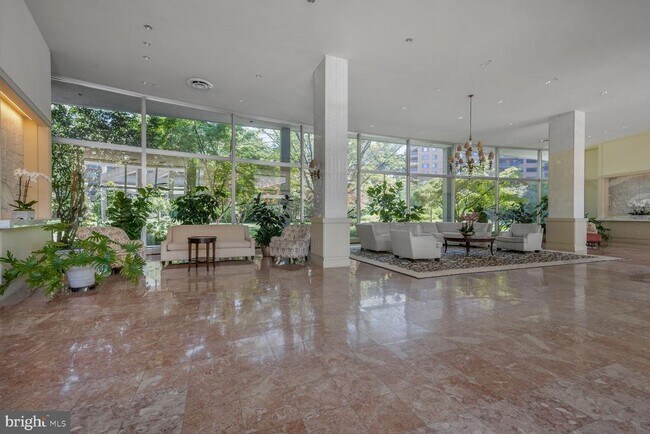 Building Photo - 4201 Cathedral Ave NW