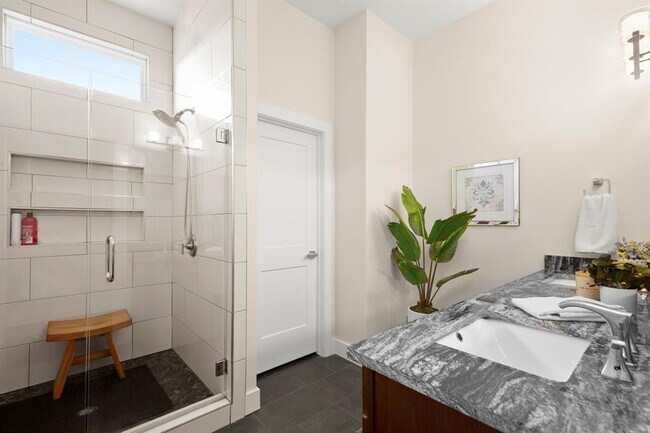 Building Photo - 3905 Clawson Rd