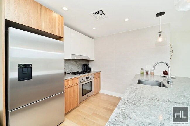 Building Photo - WEBSTER AVENUE