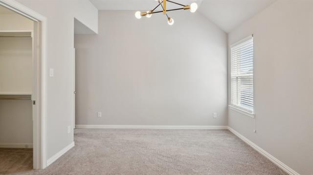 Building Photo - 15270 Catalpa Rd