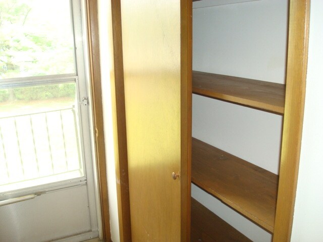 Building Photo - 2308 Mayflower Ave