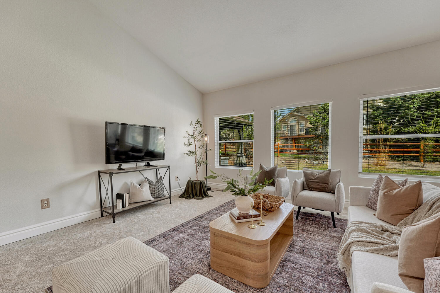 Building Photo - 7170 Windwood Way