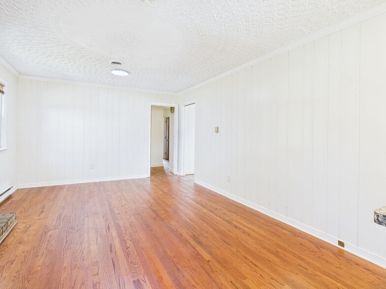 Building Photo - 3702 Broadgate Dr