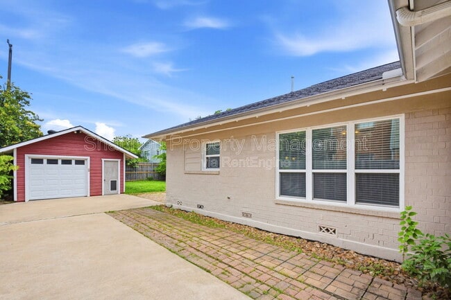 Building Photo - 1746 Colquitt St