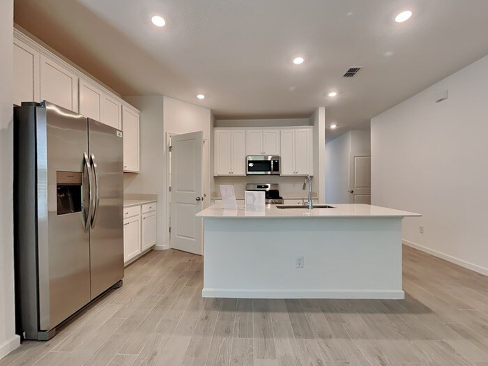 Building Photo - 8264 Horsebit Cir