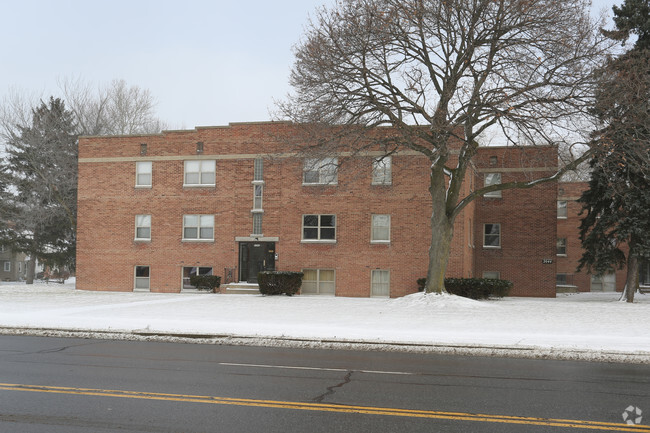 Building Photo - Continental Apartments