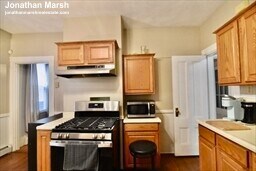 Building Photo - 356 Dorchester St