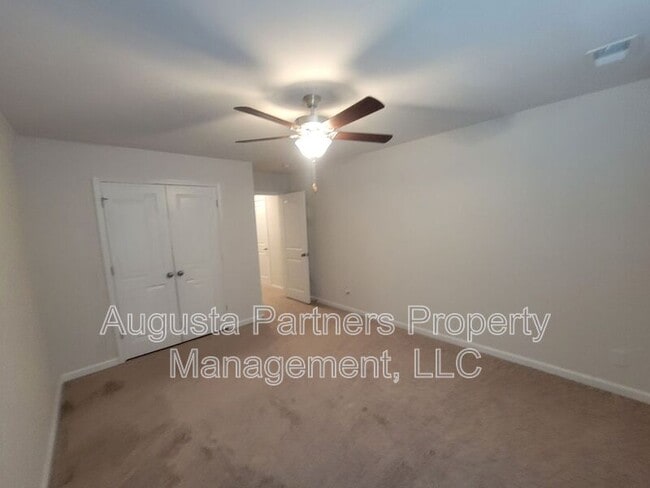 Building Photo - 166 Luxborough Ct